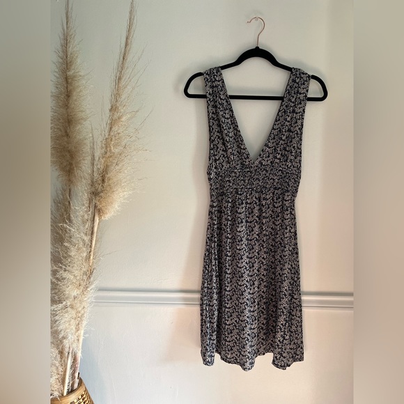 Roxy - Seaside Skip Midi Dress - Small - Picture 2 of 7